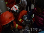 粉碎机操作不慎手被卡 贵州惠水消防紧急救助 - 消防网
