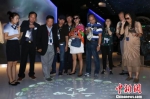 海外华文媒体访“中国天眼”为中国科技进步骄傲 - 贵州新闻