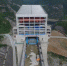 图为通航工程第二级升船机塔体外部。　瞿宏伦 摄 - 贵州新闻