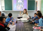 贵州安龙22名学生收到来自两千公里外的新学期礼物 - 贵州新闻
