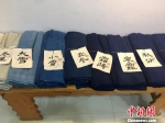 贵州侗家织女将二十四节气“染”成24种蓝 - 贵州新闻