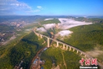 资料图：贵州赫章特大桥。　龚小勇 摄 - 贵州新闻