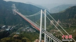 世界山区峡谷第一高塔悬索桥全面建成 - 贵州新闻