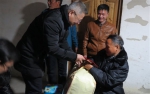 贵州省人民政府副省长王世杰到雷山走访慰问贫困残疾人家庭 - 残疾人联合会