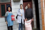 关岭县妇联到纳建村开展领导干部结对帮扶贫困户问卷调查暨春节走访慰问活动 - 妇联