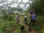 黄杨镇国土所：全面做好地灾排查，确保群众安全度汛 - 国土资源厅